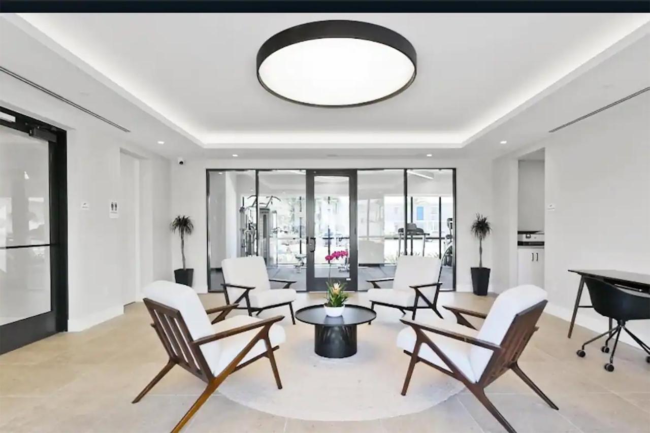 Lux Property Great For 1 To 8 Guests-Family Trip ,5Beds 2Rooms Staycation With Gym And Ev, Proximity To Downtown And Beaches West Palm Beach Zewnętrze zdjęcie